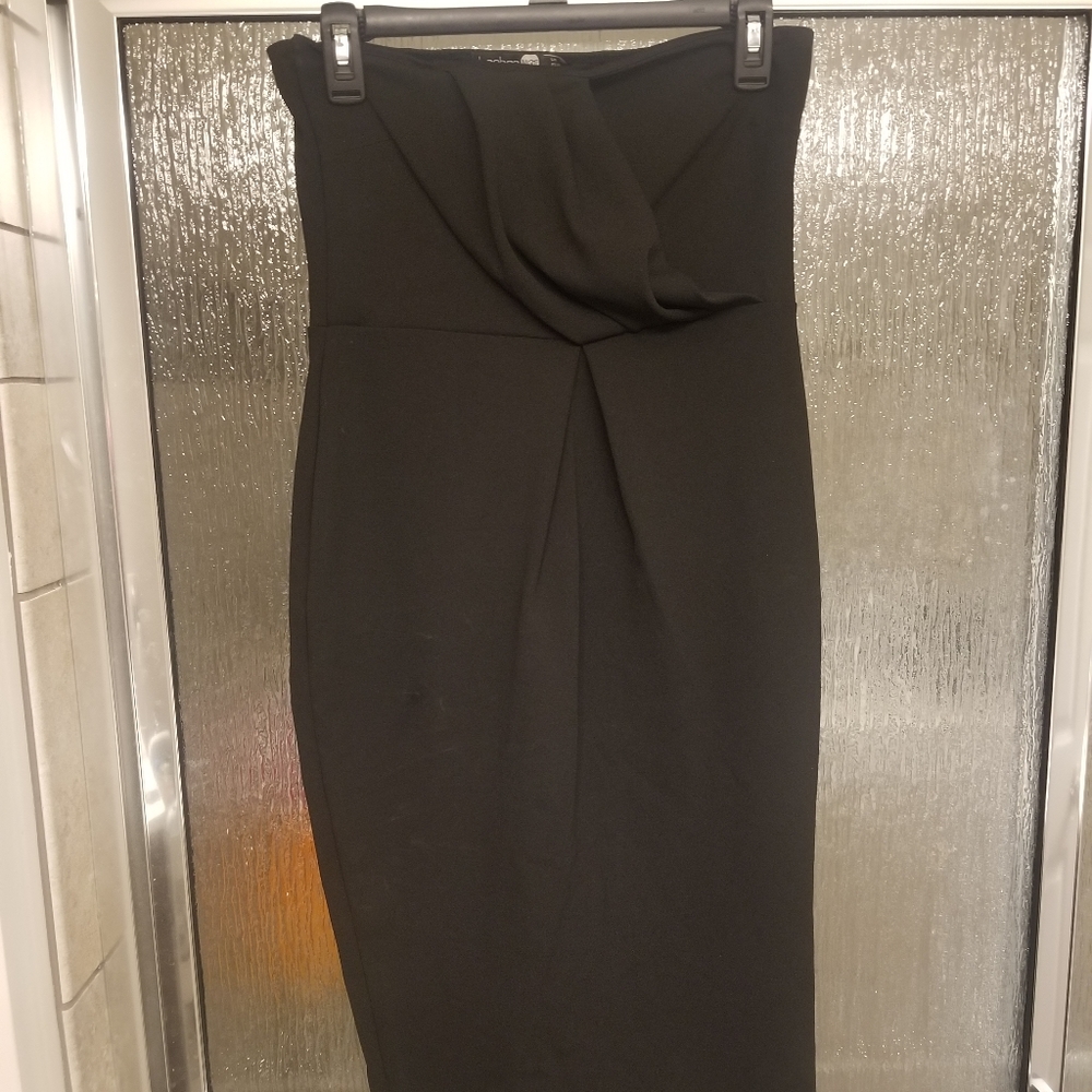 Boohoo size 6 strapless little black dress, bodycon